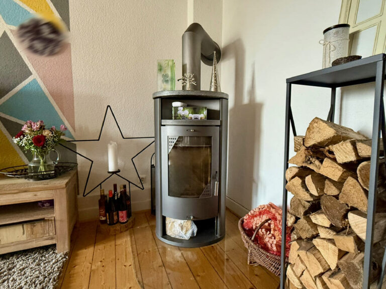 Fröndenberg/Ruhr: Altbau-ETW mit Charme und großen Räumen – Einfach riesig!