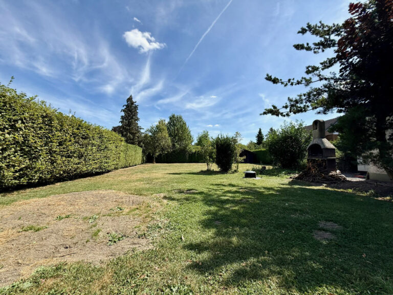 Fröndenberg-Dellwig: Baugrundstück mit genehmigter Bauvoranfrage – Sonnig, ruhig, gut!
