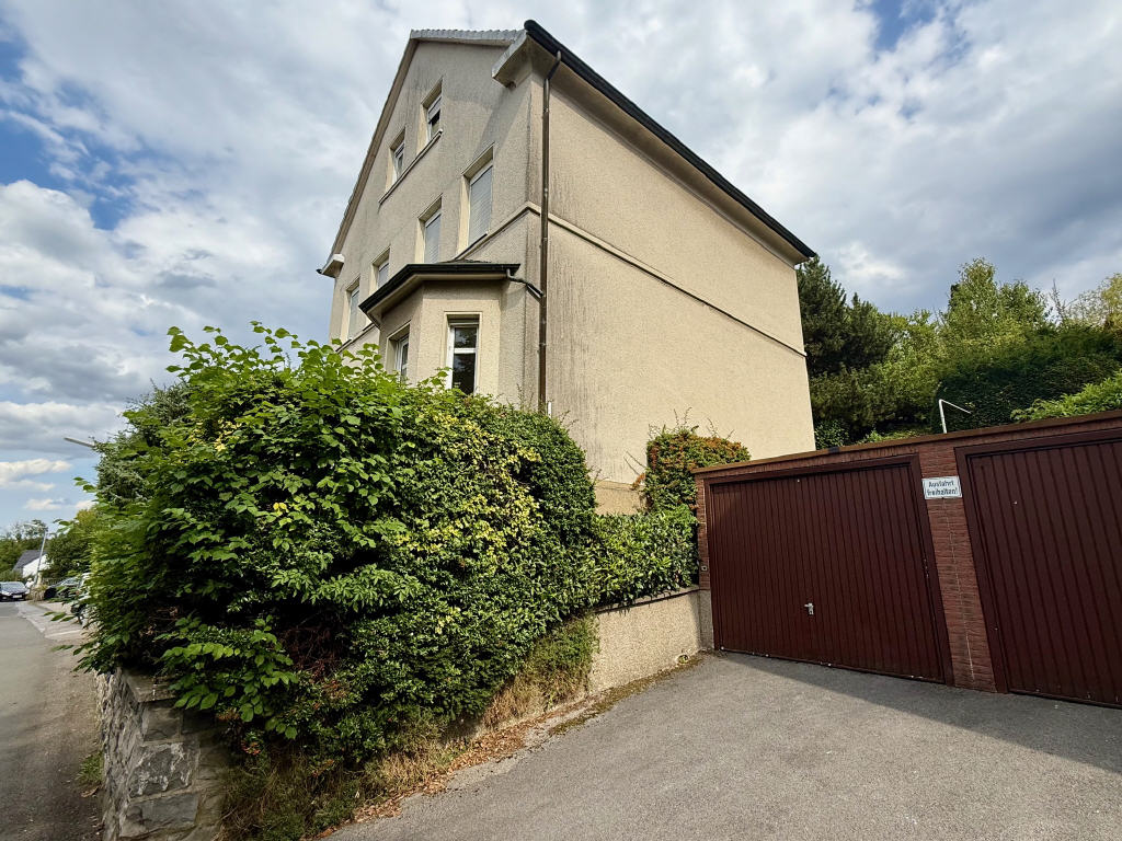 Altbau Hemer (Frontansicht)