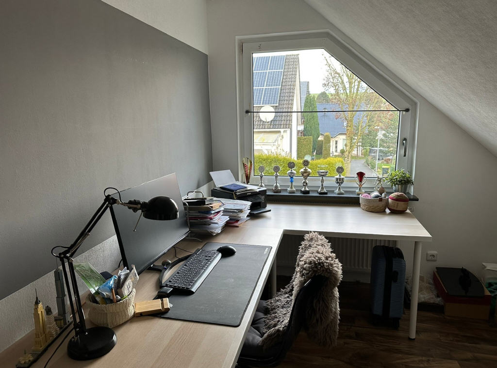 Dachgeschoss: 2. Kinderzimmer (aktuell: Home-Offic