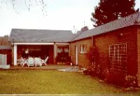 Verklinkerter Winkelbungalow in Toplage