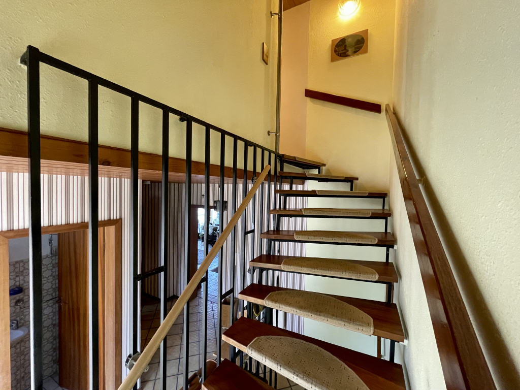 Treppenlauf Erd- und Obergeschoss