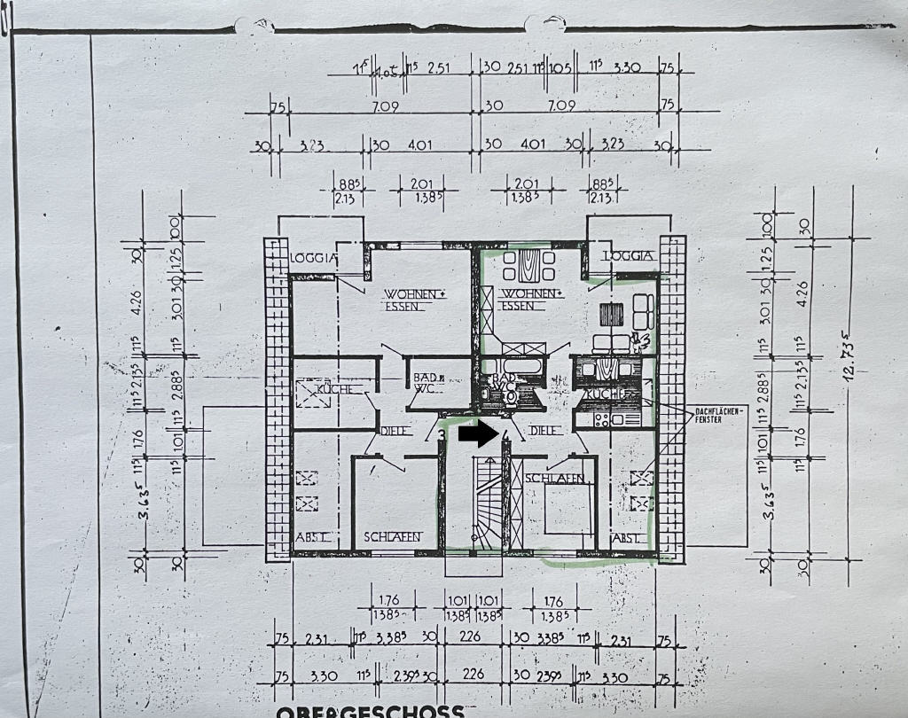 Grundriss (Wohnung 4 - rechts)