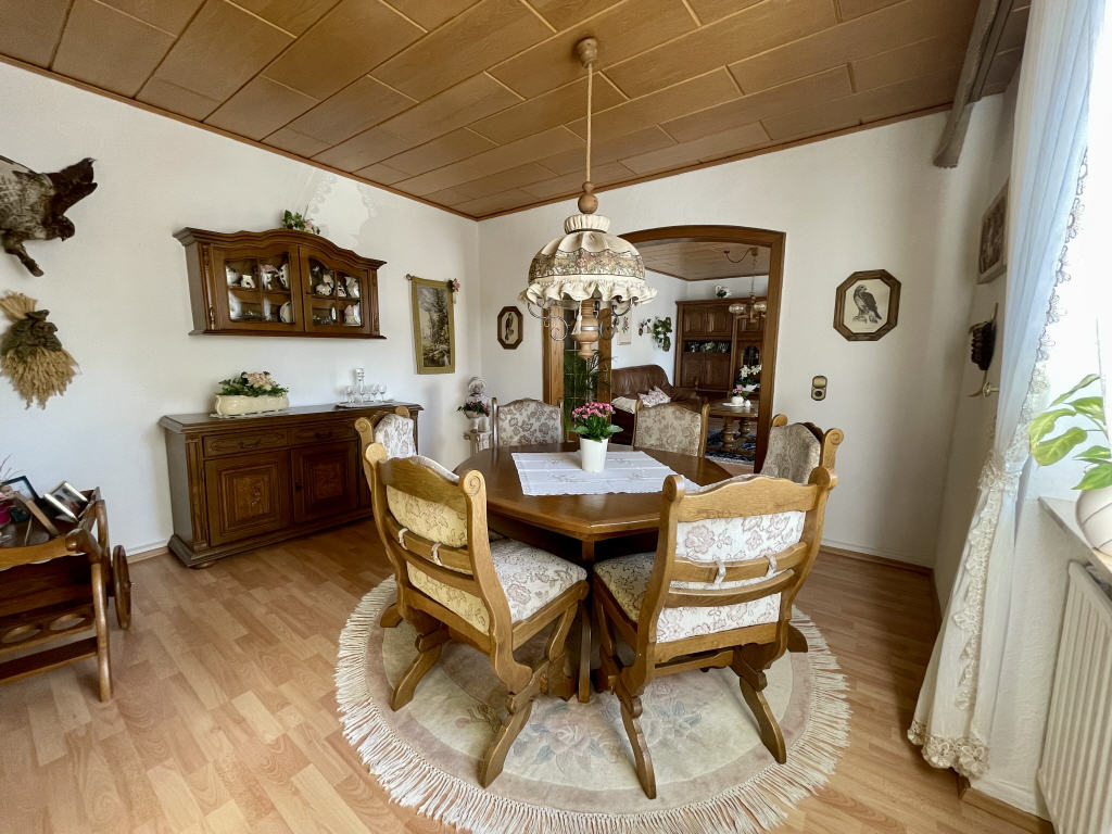 Wohn-/Essbereich (OG)