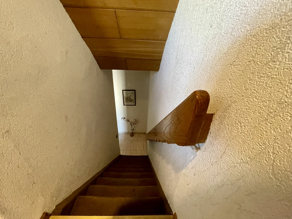 Treppenlauf zum Dachgeschoss