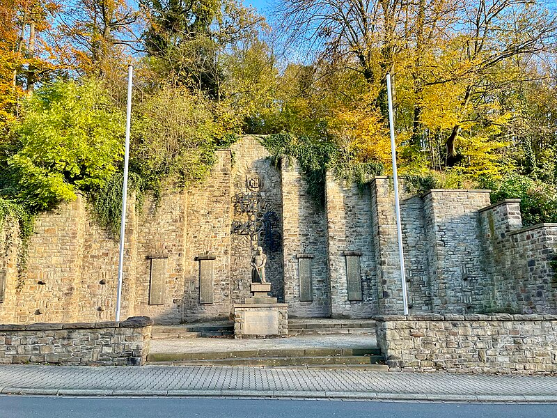 Mahn- und Kriegerdenkmal in Fröndenberg an der Eulenstraße